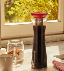 carafe mazagran alessi cold brew